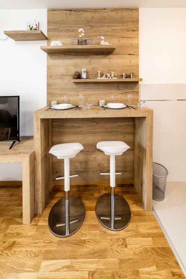 Apartmani Alexandar15 Нови-Сад Экстерьер фото